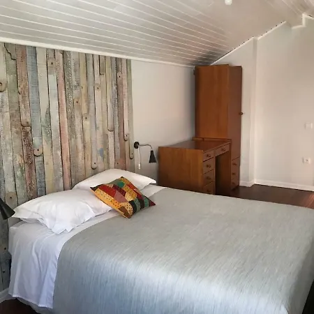 Casa Da Ponte Amarela-2