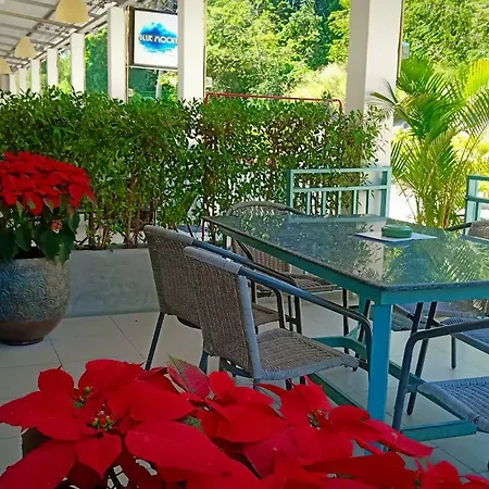 Blue Moon House-3