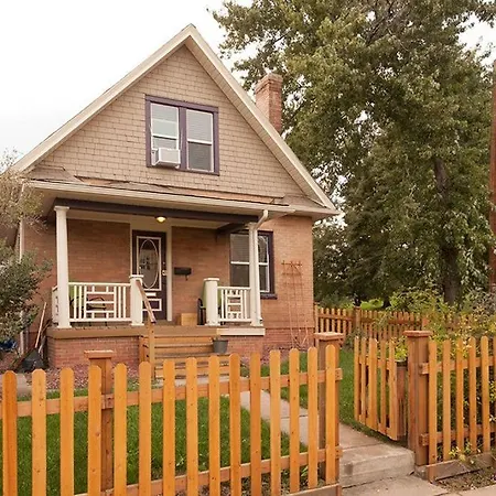 Clay Street Bnb-3