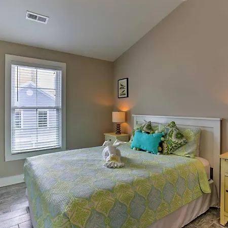 Myrtle Beach Home With Pool Access - Walk To Beach!-3