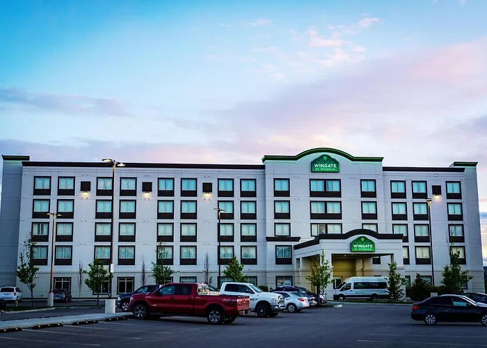 Cheap hotel: Wingate By Wyndham Calgary Airport