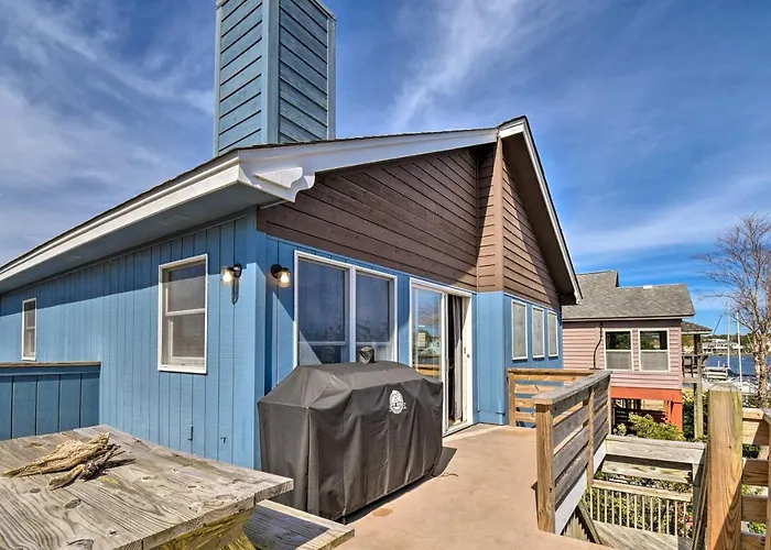 High-End Canal Front Paradise In Kill Devil Hills