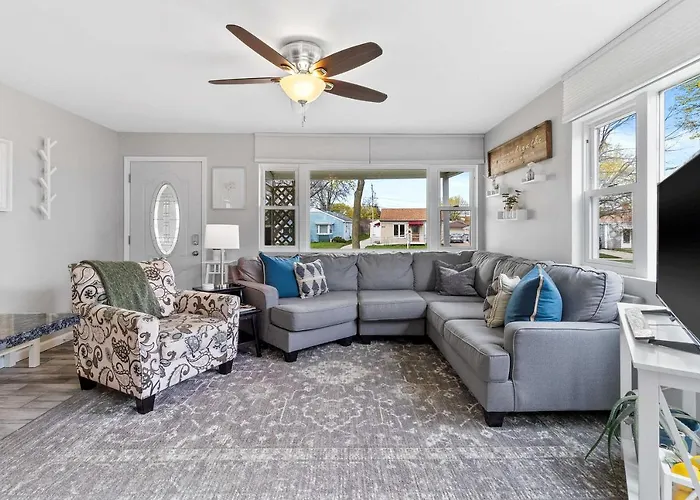Bright And Updated Getaway With Furnished Patio!