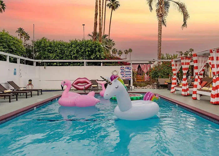 Float - Adults Only