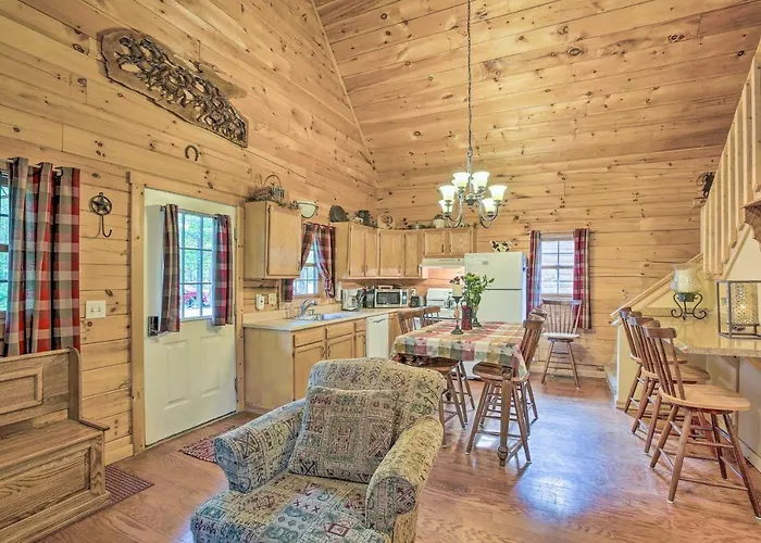Resort Cabin W/ Fire Pit: Golf, Hike And Play!