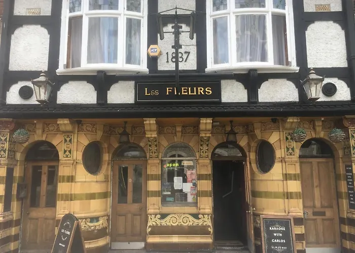 Les Fleurs Accommodation