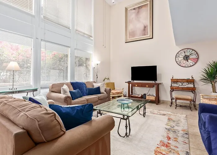 Desert Rose Villas - Spotless Three Bedroom Villa In The Heart Of Scottsdale