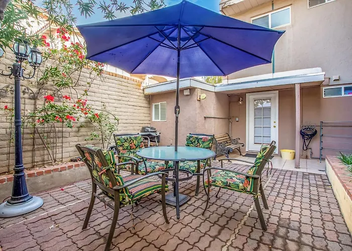 Desert Rose Villas - Spotless Three Bedroom Villa In The Heart Of Scottsdale