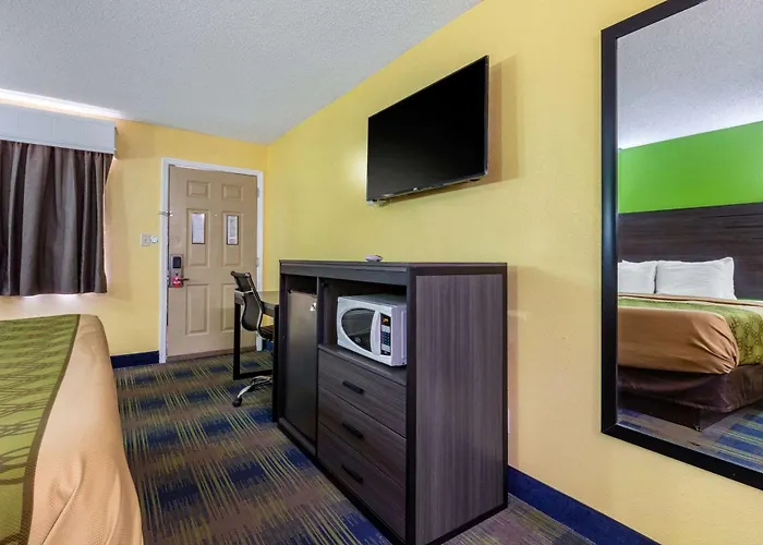 All Motels Econo Nashville Near Percy Priest Lake
