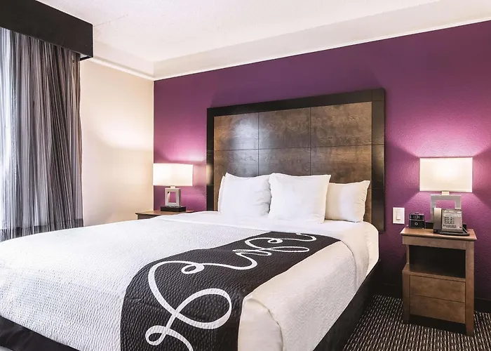 Cheap hotel: La Quinta By Wyndham Shreveport Airport