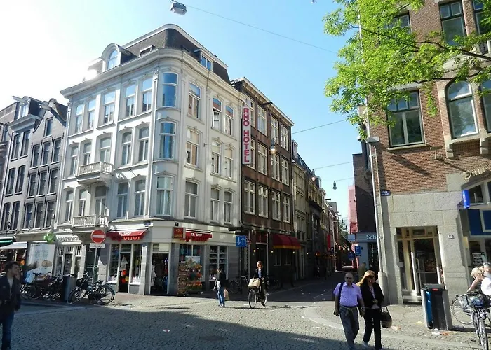 3 sterren hotel: Rho Hotel