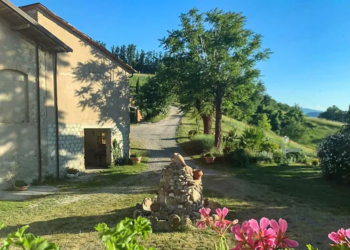 Soulful Holiday Home In Modena Wth Garden