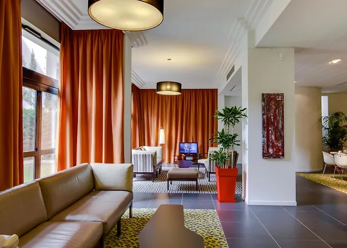 Privilege Appart Hotel Saint Exupery