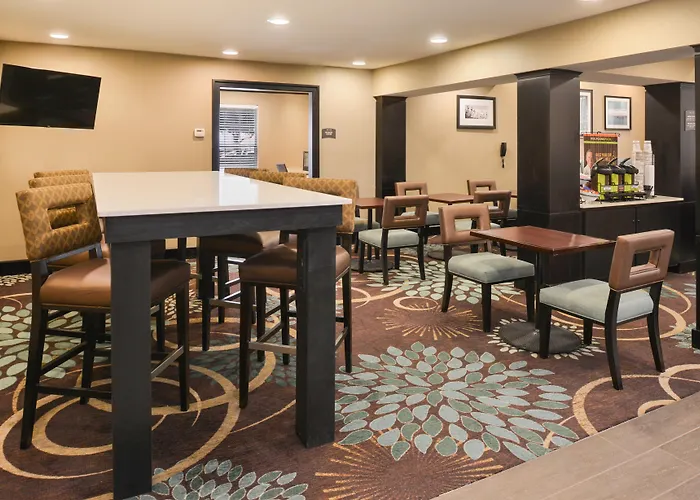 Staybridge Suites Dallas/Addison, An Ihg