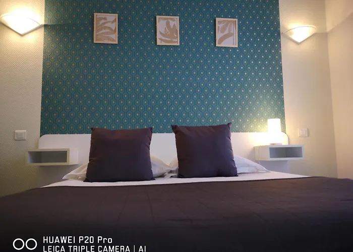 Hotel Trianon Tours