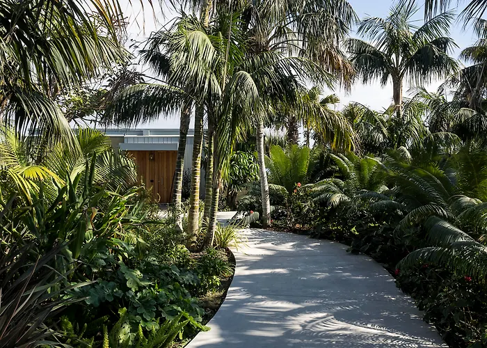Hotel con piscina: Donna Carmela Resort & Lodges