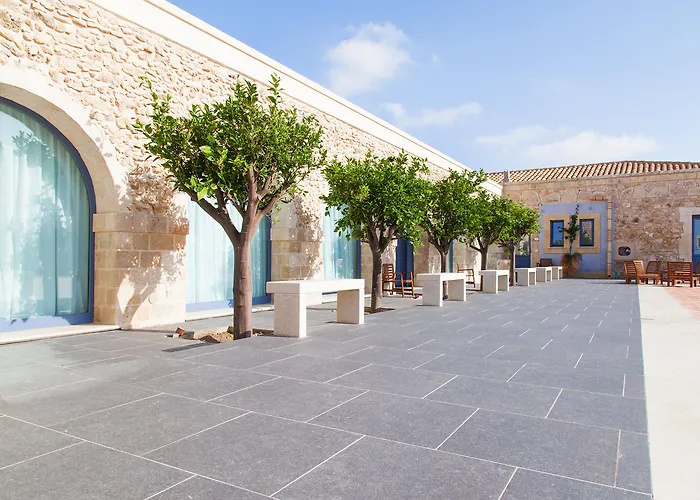 Masseria Del Carrubo - Ex Casal Di