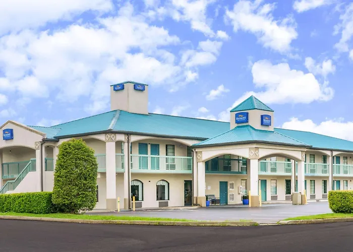 Baymont By Wyndham
