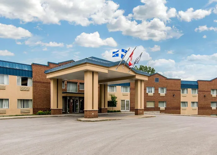 Cheap hotel: Comfort Inn & Suites Shawinigan