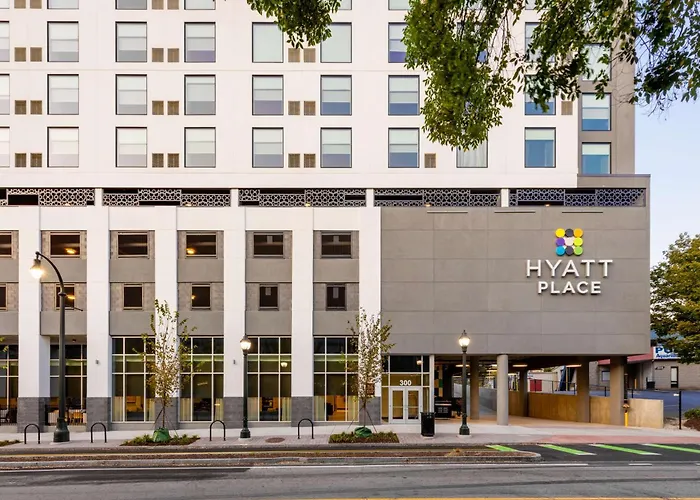 Hyatt Place Centennial Park