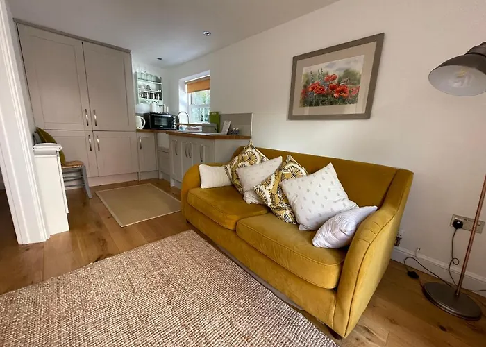 Hotels With Four Stars Ty Llew Lodge