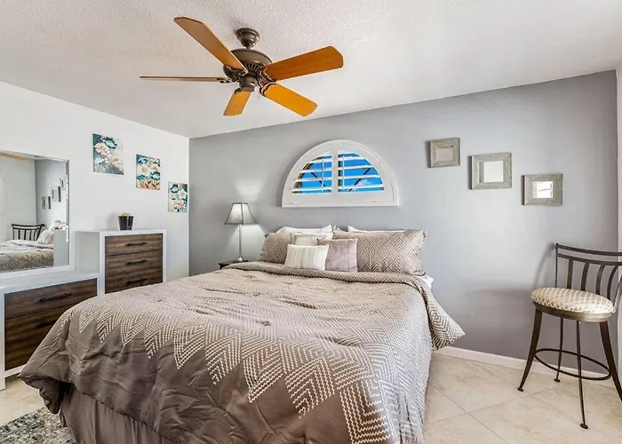 Desert Falls Resort Villa W/ Golf & Mountain Views!