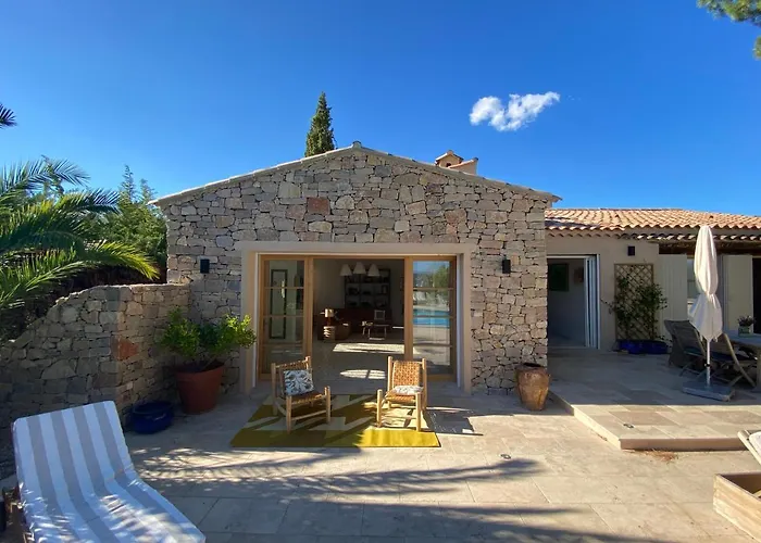 Lovely "Provence" Villa With Sea View, Private Heated Pool, Airco And Beautiful Garden