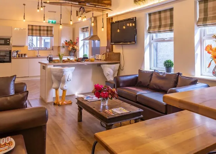 Lakes Boutique Apartment