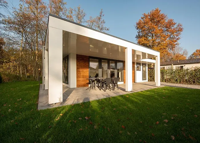 95, 2 King Size Bedden - Airco - Gelegen Aan De Kampina - Recreational Only