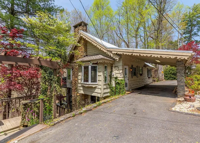 Heather Heights Cottage