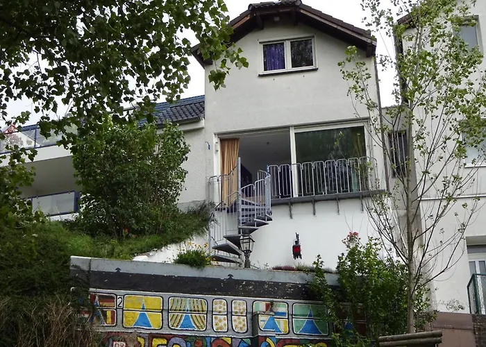 Haus Am Rhein Koeln