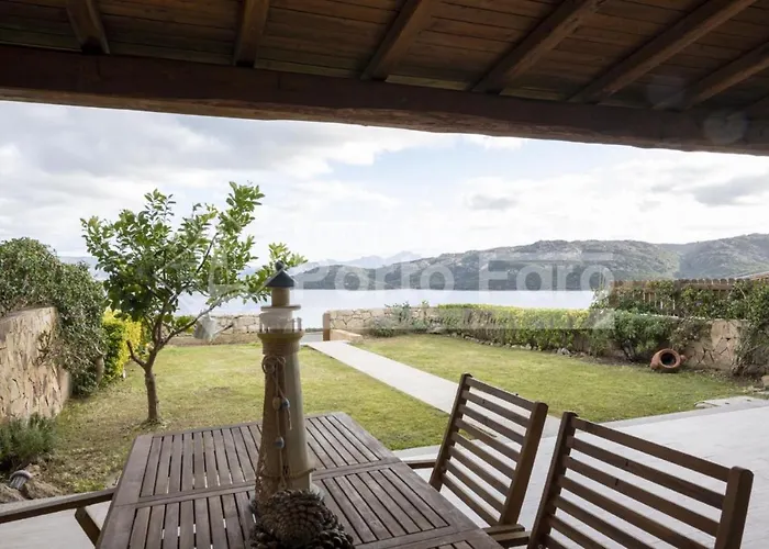 L325 - Bilocale Con Giardino E Vista Mare Panoramica A Porto Mannu