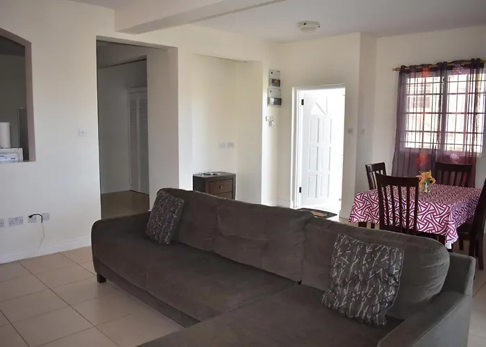 Oland - 2 Bedroom Apartment With Marina View
