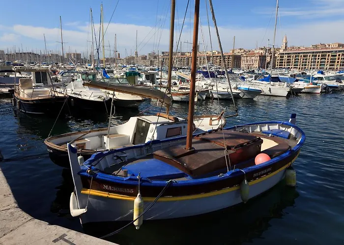 Location de vacances: Sunny Studio Vieux Port