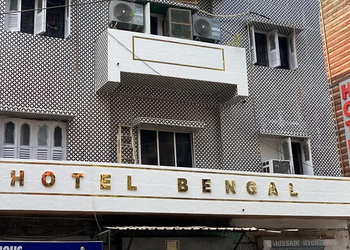 Hotel Bengal -100M From Park Circus 7 Point