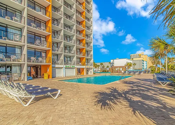 Landmark Resort King Suite Unit 710 Beautifully Updated Sleeps 4