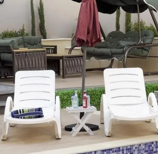 Celia Chalet