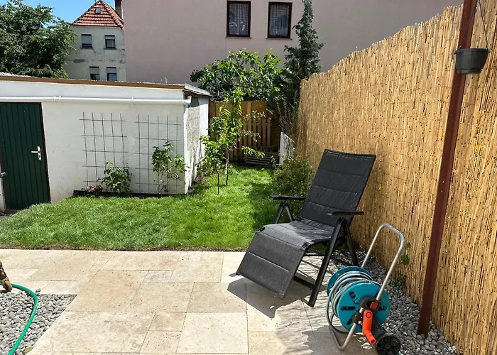 Altes Stadthaus Mit Garten Und Gewoelbekeller