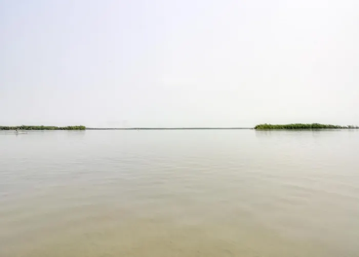 Pelican Lake Retreat W/ Fire Pit, Dock & Grill!