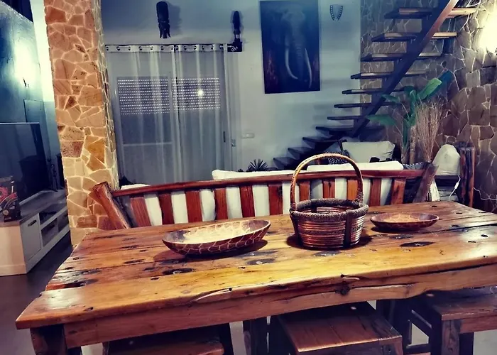 Villamasai "Un Pedacito De Africa En Valencia"