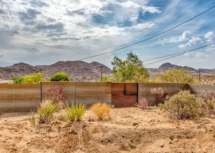Whistling Cloud/ Design+Desert Views+National Park