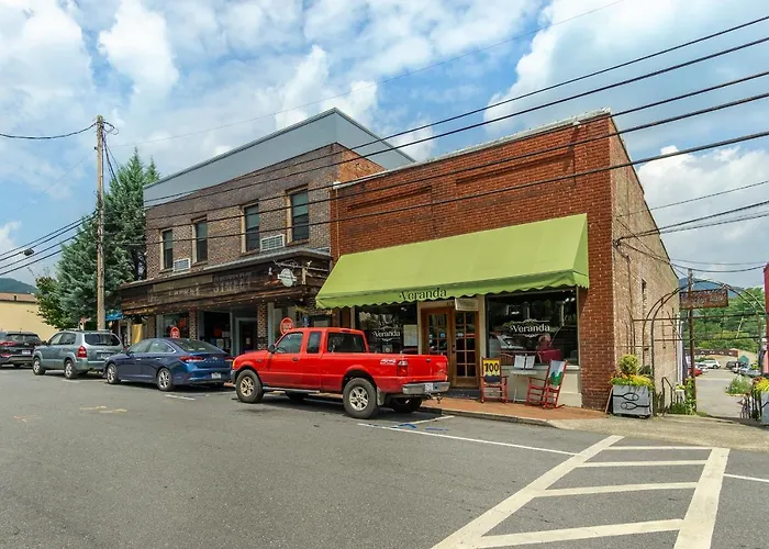 Cherry Street Loft