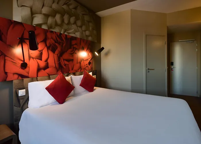 Ibis Casa Voyageurs