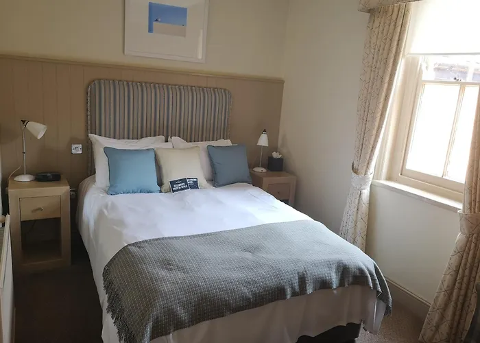 Romantic hotels Crown