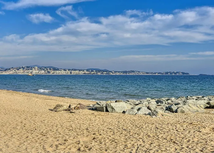 Location Maison Vacances Le Capitole-9 By Interhome