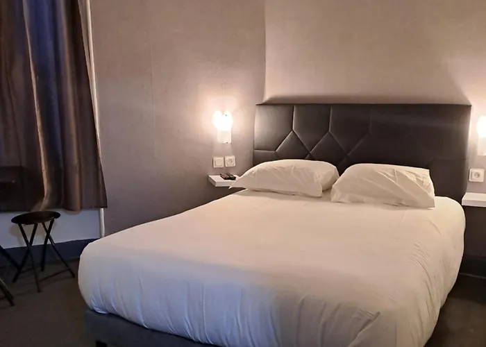 Hôtel bon marché: hôtel le Celtic Montluçon