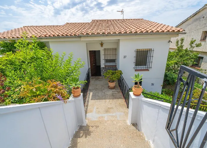 Homeholidaysrentals Himalaia - Costa Barcelona