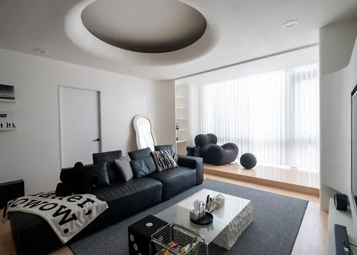 双層公寓 Duplex Apt.