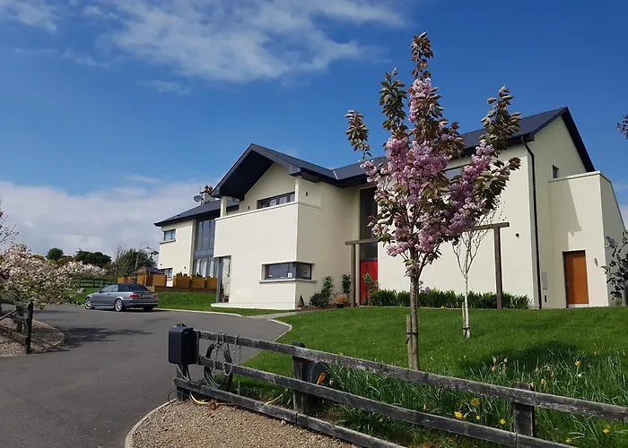 Captiva Wexford - Your Ultimate Luxury Family Villa Getaway