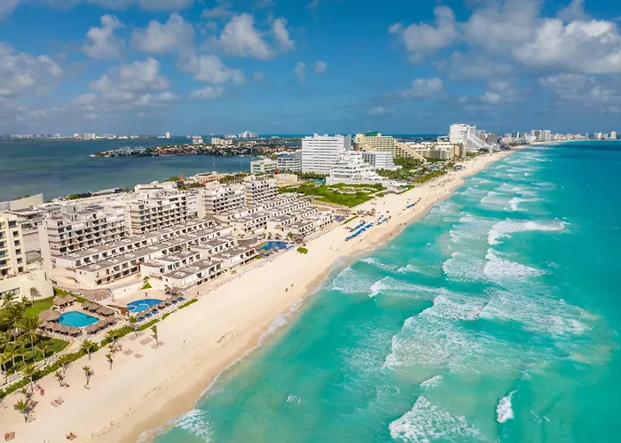 Beachfront Villa 4Br Hotel Zone Cancun